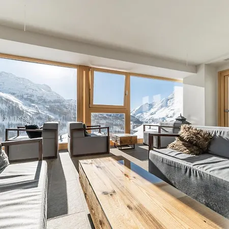 Hotiday Cervinia Ski&spa Otel 4*