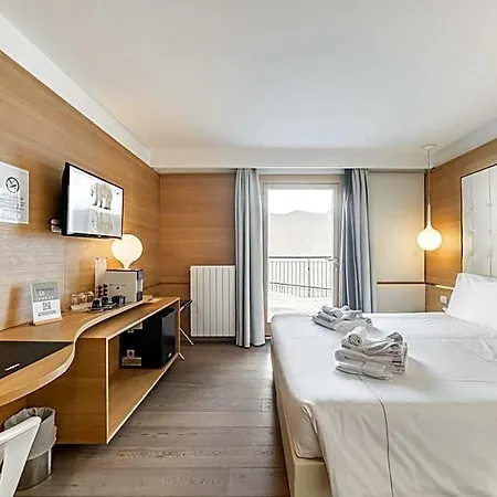 Otel Hotiday Cervinia Ski&spa Breuil-Cervinia