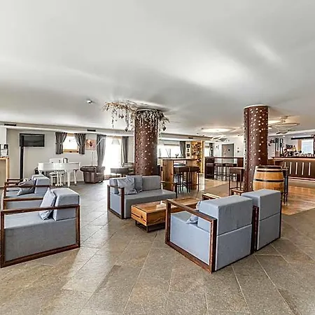 Otel Hotiday Cervinia Ski&spa